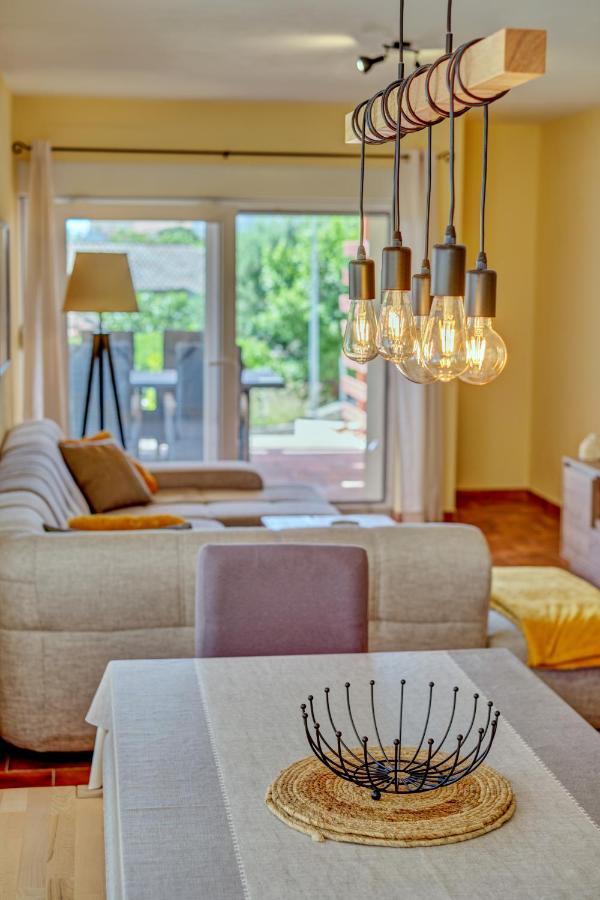 Anovi Holiday Homes By Litto トロギール エクステリア 写真